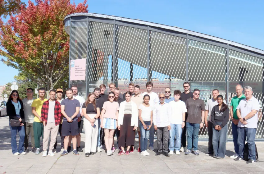 La Universidad de Cantabria reúne a estudiantes de cuatro países para abordar la ciberseguridad de los vehículos