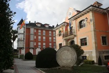  Las oficinas municipales del Ayuntamiento de Piélagos en Renedo y Liencres permanecerán cerradas al público mañana, martes, con motivo de la Fiesta de la Virgen de Valencia