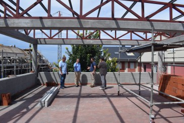  En marcha la reforma integral de la oficina municipal de Liencres para dotar a los vecinos de una nueva sala polivalente de más de 100 m2 con vistas al mar