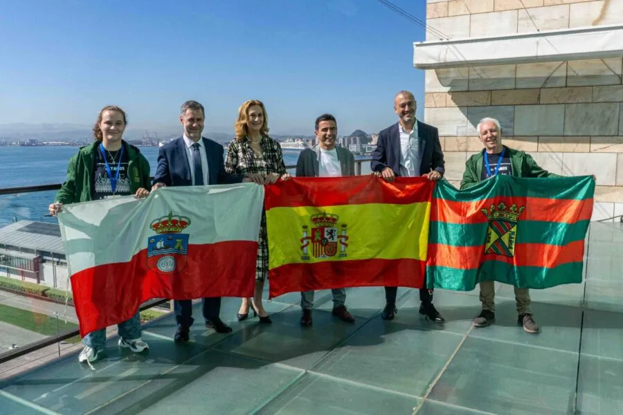 Noticias de Cantabria | El Cántabro | La Agrupación de Danzas Virgen de las Nieves representará a Torrelavega en el desfile del Día de la Hispanidad de Nueva York