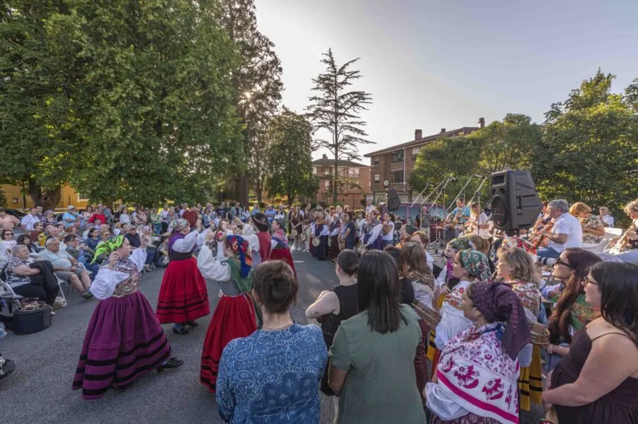Noticias de Cantabria | El Cántabro | Abierto el plazo de inscripción para la Escuela de Folclore de Torrelavega