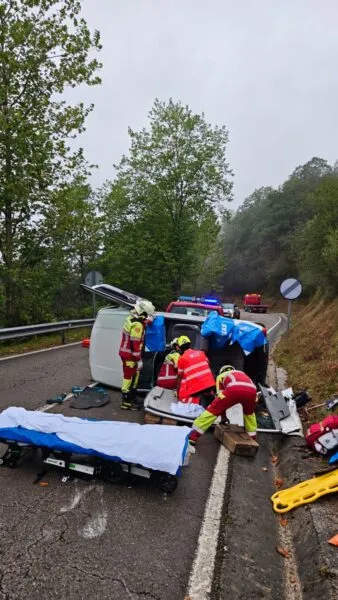 Noticias de Cantabria | El Cántabro | Herida una mujer tras salirse de la carretera y volcar en Cabuérniga