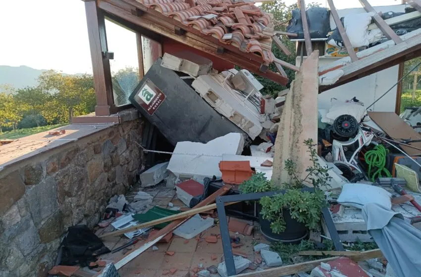  Una explosión de gas causa daños materiales en un alojamiento rural de Seña