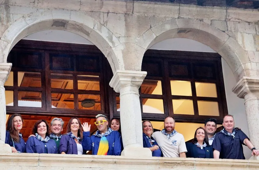  San Vicente vibra con La Barquera y El Mozucu