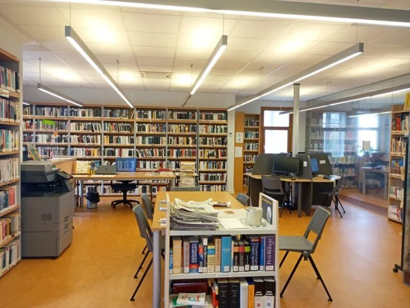 Noticias de Cantabria | El Cántabro | La Casa de Cultura de Colindres amplía su horario de biblioteca y de aulas de estudio