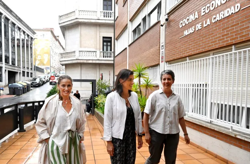 Noticias de Cantabria | El Cántabro | Los nuevos contenedores de limpieza llegan a las calles del centro de la ciudad