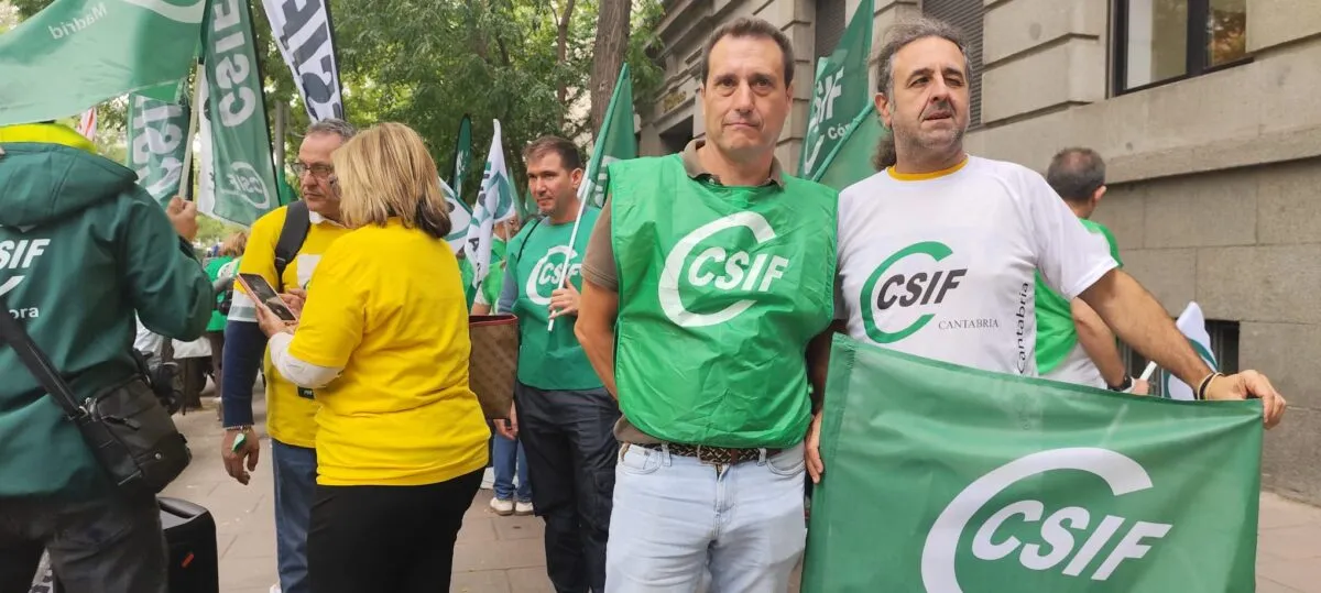 Noticias de Cantabria | El Cántabro | CSIF Cantabria se suma en Madrid a la protesta estatal para exigir a Correos que cumpla el Acuerdo Marco