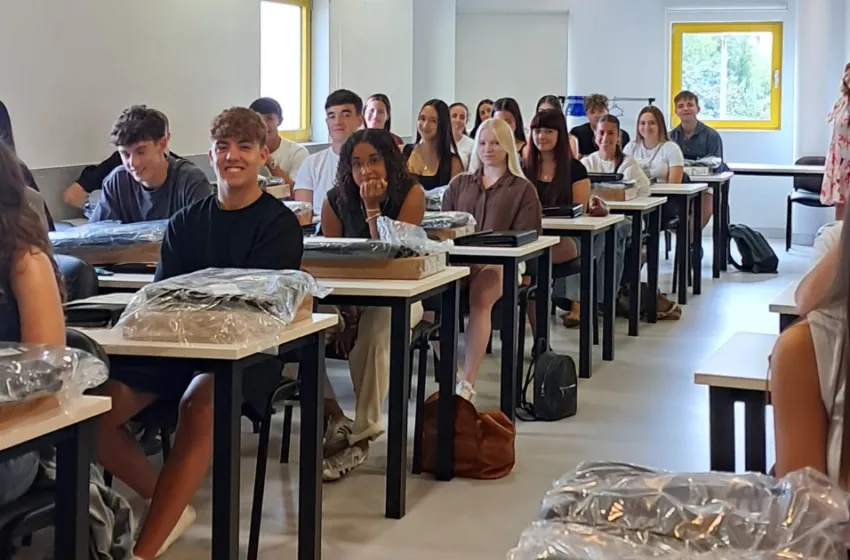 Noticias de Cantabria | El Cántabro | La Escuela Hospital Mompía duplica sus plazas de Enfermería y arranca el curso con 40 nuevos alumnos