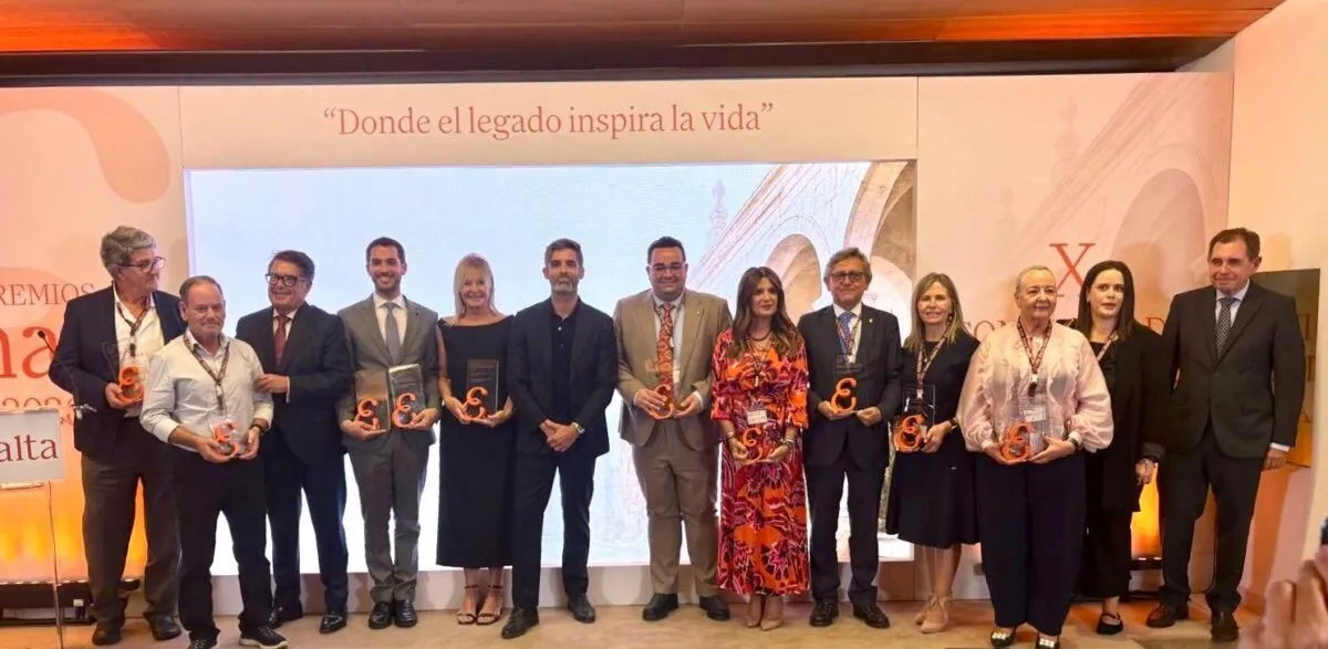 Noticias de Cantabria | El Cántabro | Ciriego se alza con el segundo puesto a Mejor Pieza Artística en el X Concurso de Cementerios de España por el Panteón de la Familia Pardo