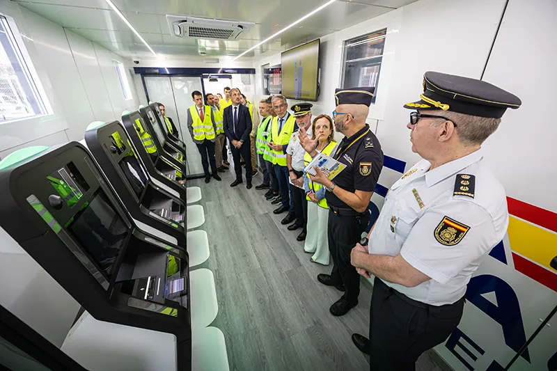 Isabel Urrutia durante la presentación del nuevo sistema de control fronterizo del Puerto de Santander (Foto: Puerto de Santander)
