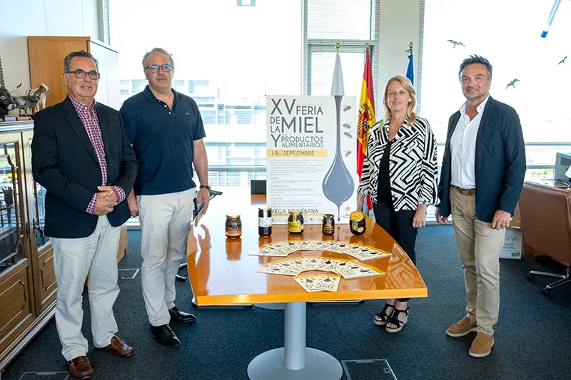 De izquierda a derecha: Paulino San Emeterio, Gregorio Alonso, María Jesús Susinos y Juan Luis Centeno. (Foto: Miguel López).