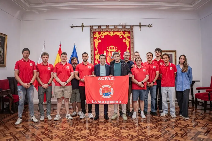 Noticias de Cantabria | El Cántabro | La Delegación del Gobierno reconoce a ‘La Marinera’ tras su ascenso a la Liga ARC-1