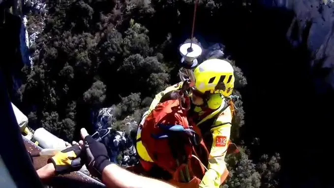 Noticias de Cantabria | El Cántabro | Rescatado un senderista enriscado en Cabañes