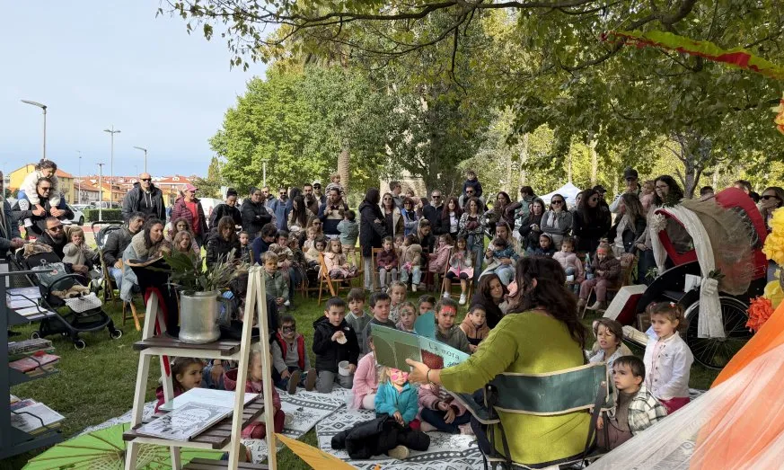 Noticias de Cantabria | El Cántabro | LA FERIA DE LOS CUENTOS CELEBRA EL DÍA DE LAS BIBLIOTECAS CON UNA JORNADA PARA TODAS LAS EDADES