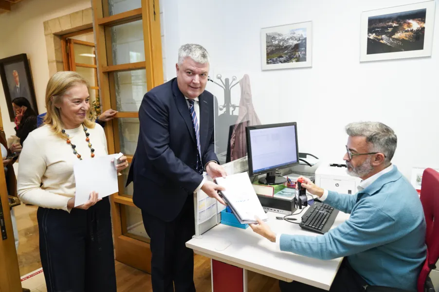 Noticias de Cantabria | El Cántabro | El Parlamento admite a trámite el Presupuesto de Cantabria