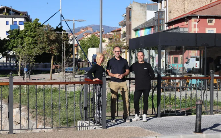 Noticias de Cantabria | El Cántabro | El Ayuntamiento recupera la barandilla del puente sobre el Ebro