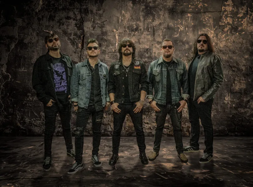 Noticias de Cantabria | El Cántabro | The Buzzos y Leather Boys llevan su rock a Santander