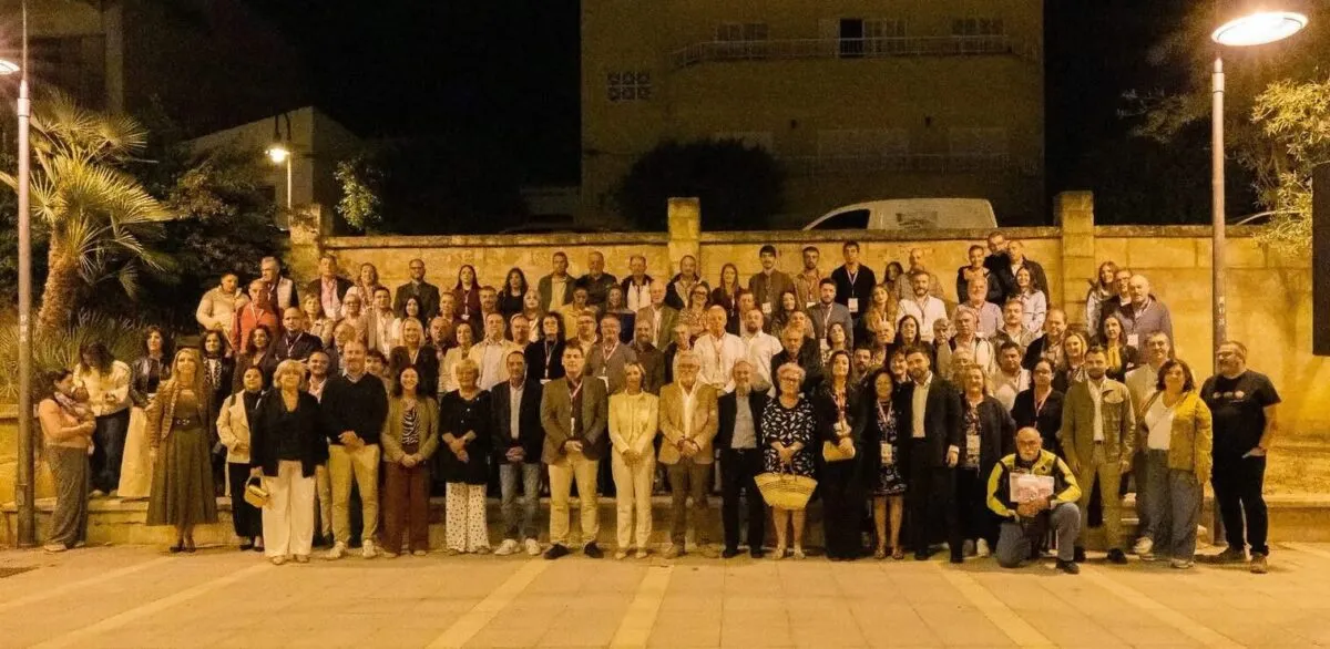 Noticias de Cantabria | El Cántabro | La alcaldesa de Santillana del Mar participa en la Asamblea Nacional de Los Pueblos Más Bonitos de España