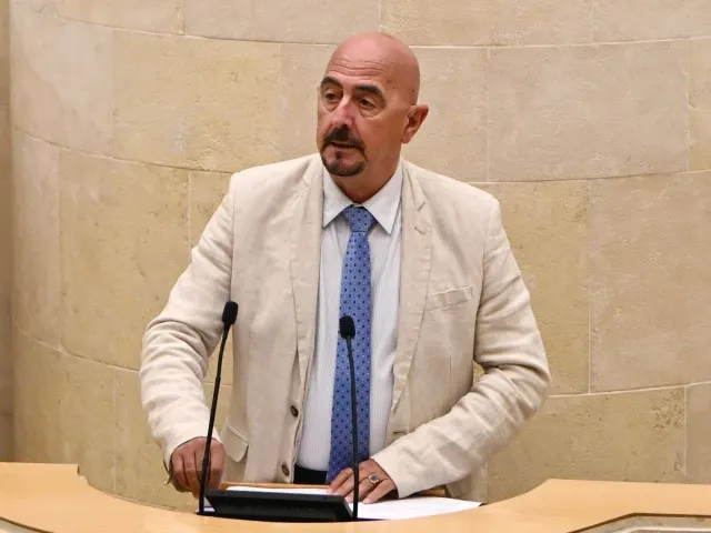 Noticias de Cantabria | El Cántabro | El PP acusa al PRC y PSOE de "engañar" a los cántabros con datos desfasados sobre las biopsias de Sierrallana