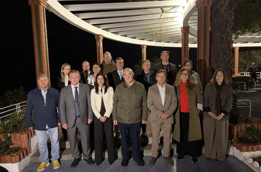  Emilio del Valle presenta la candidatura de VOX por Cantabria
