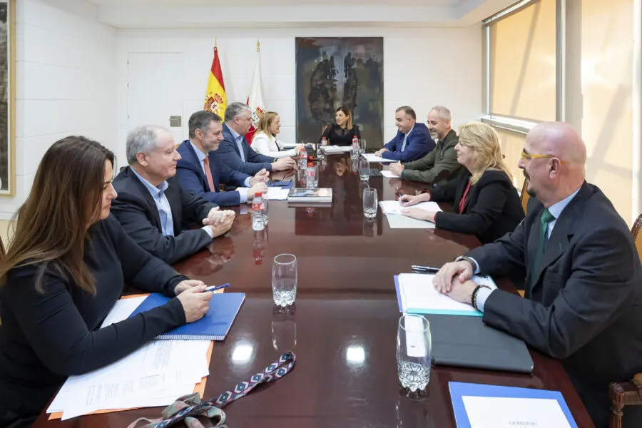 Archivo. Foto de la celebración de un Consejo de Gobierno. (Foto: Gobierno de Cantabria)