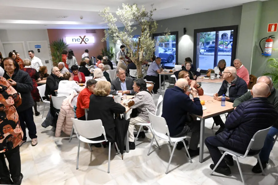 Noticias de Cantabria | El Cántabro | Reabre la cafetería de la Finca Altamira bajo la dirección de la Obra San Martín
