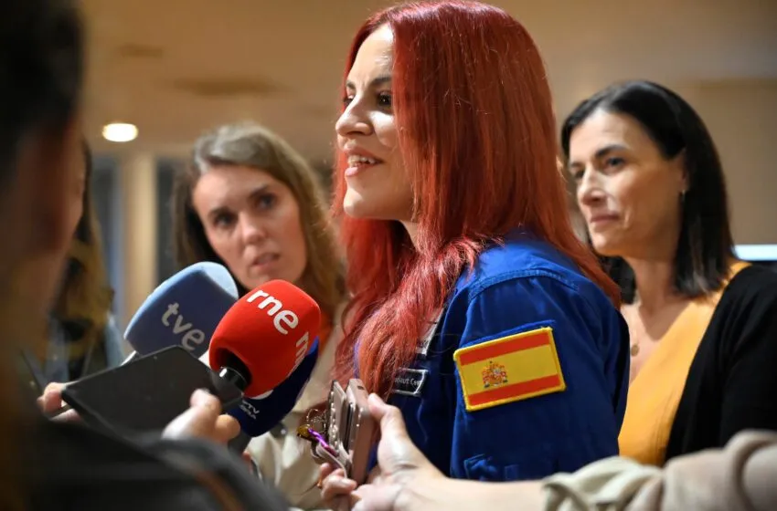 Noticias de Cantabria | El Cántabro | Igual destaca a la astronauta Sara García como ejemplo para que los jóvenes persigan sus sueños