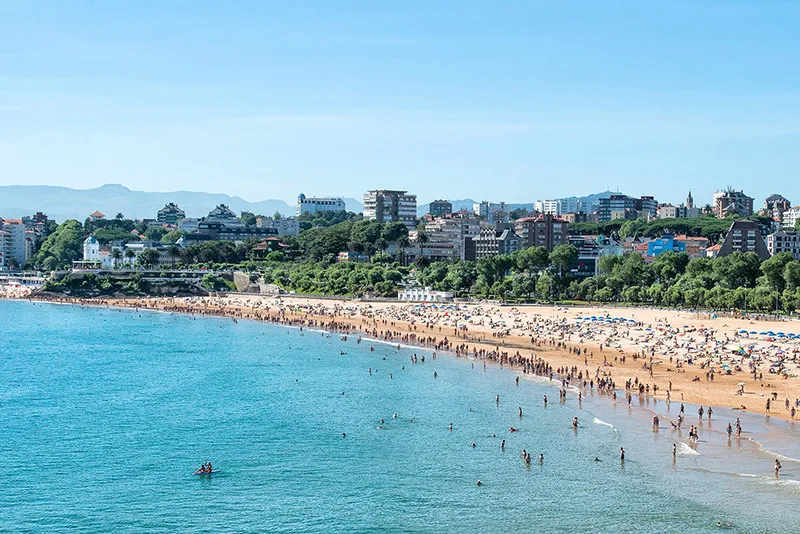 El Gobierno destaca el incremento del 12,4% en las ventas de las empresas turísticas de Cantabria según Exceltur. (Foto: Gobierno de Cantabria)