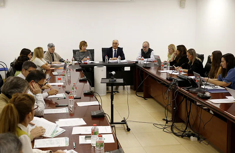 El consejero de Presidencia ha presidido la reunión de la Mesa General de Negociación (Foto: Lara Revilla)